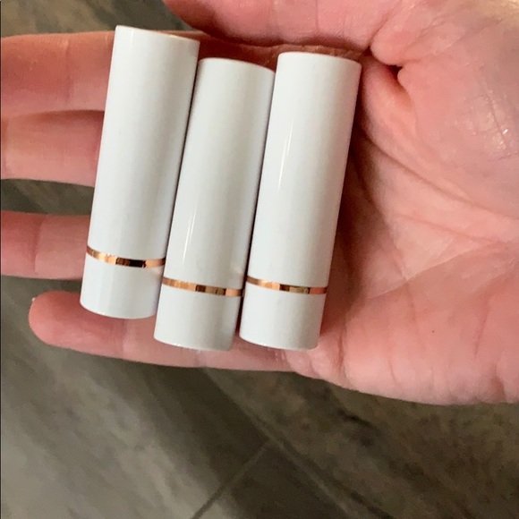⭐️HOST PICKED⭐️ Set of 3 mini lipsticks - Picture 5 of 5